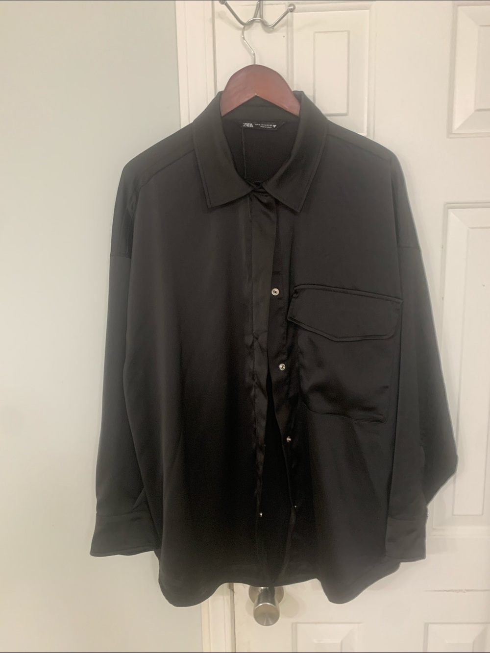Zara Black Polyester Button-Up Shirt in Great Condition